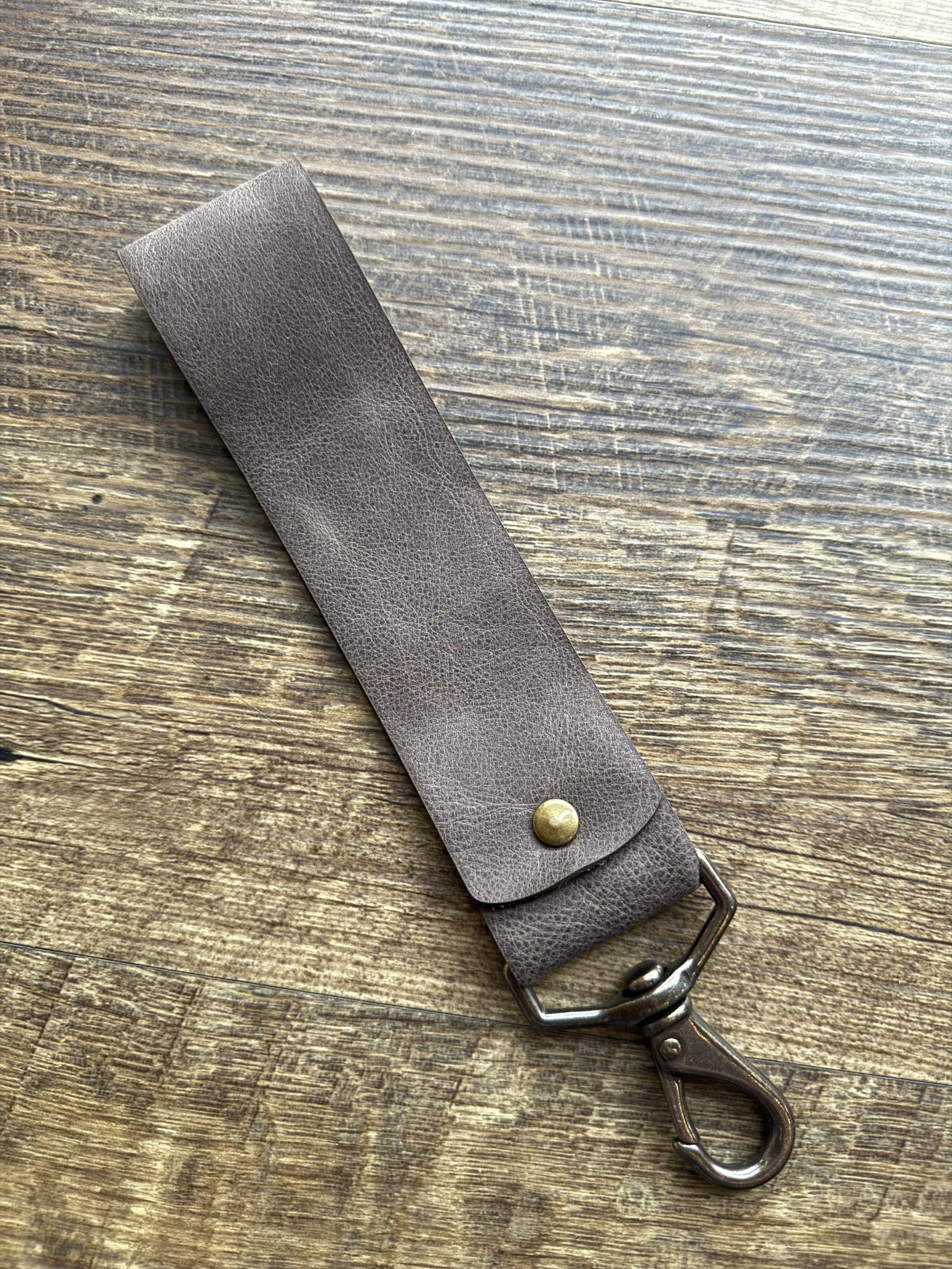 Leather Wristlet Keychain: Alaska (wide)